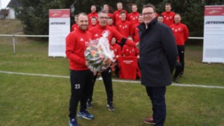 Jetschke als Sponsor des TSV Neuenwalde Jetschke als Sponsor des TSV Neuenwalde