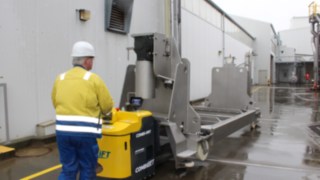 Combilift bei der DOW